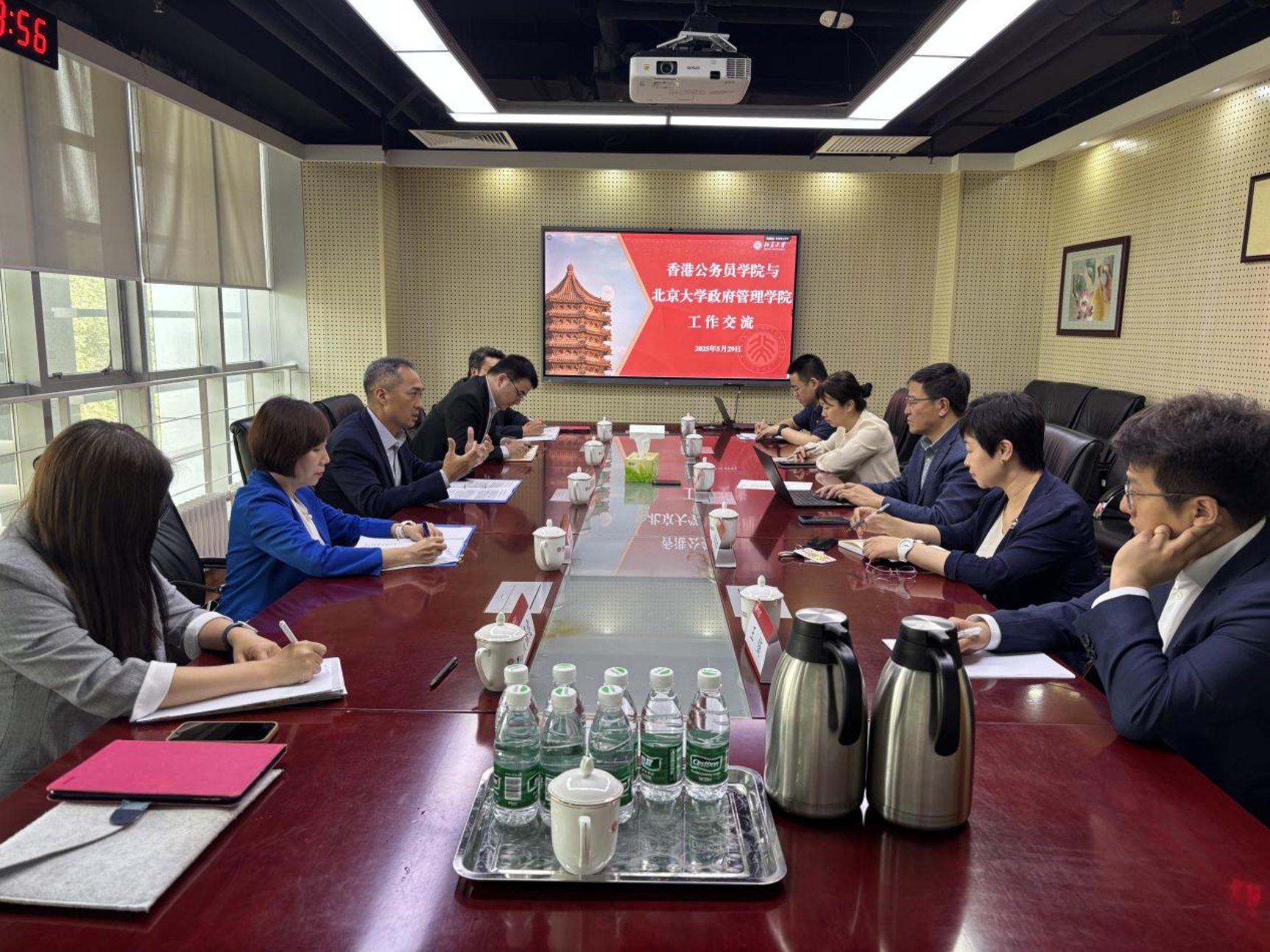 09aee5910fcc3b37165f2a6dd73ac1da