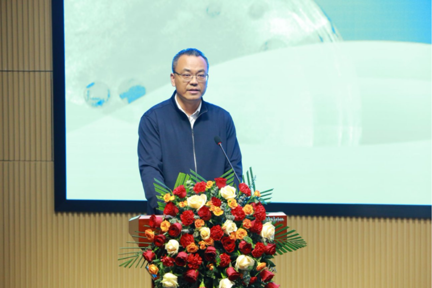 fd163a3a60e6dba51b52a2e0d8de0b9